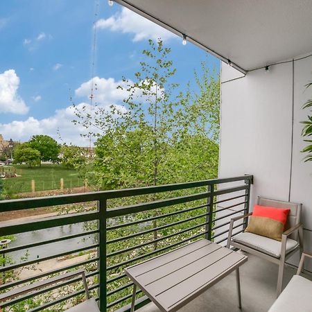 Downtown Apartment With Riverwalk Views Free Parking Pet Friendly Centrally Located On The Riverwalk 샌안토니오 외부 사진