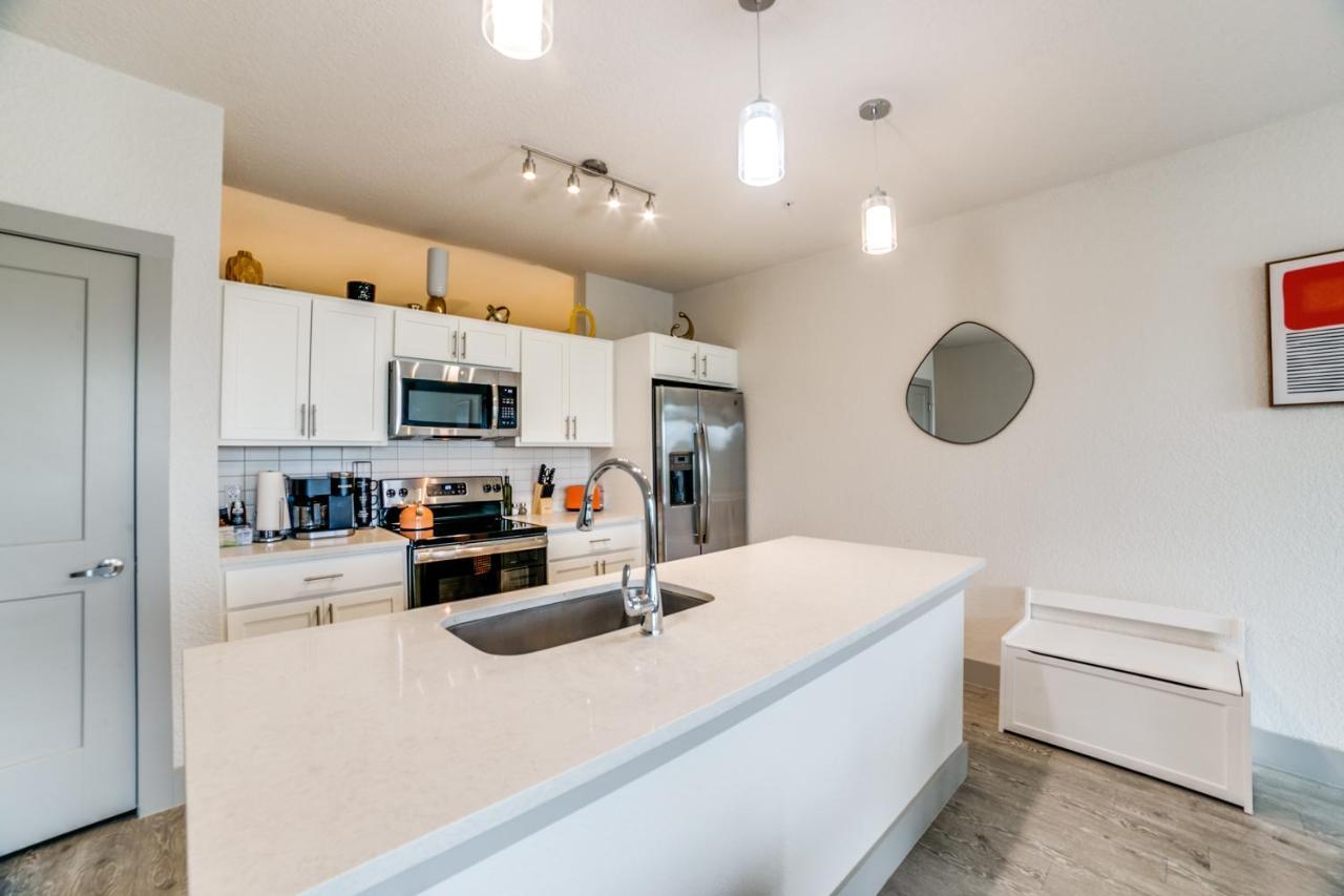 Downtown Apartment With Riverwalk Views Free Parking Pet Friendly Centrally Located On The Riverwalk 샌안토니오 외부 사진